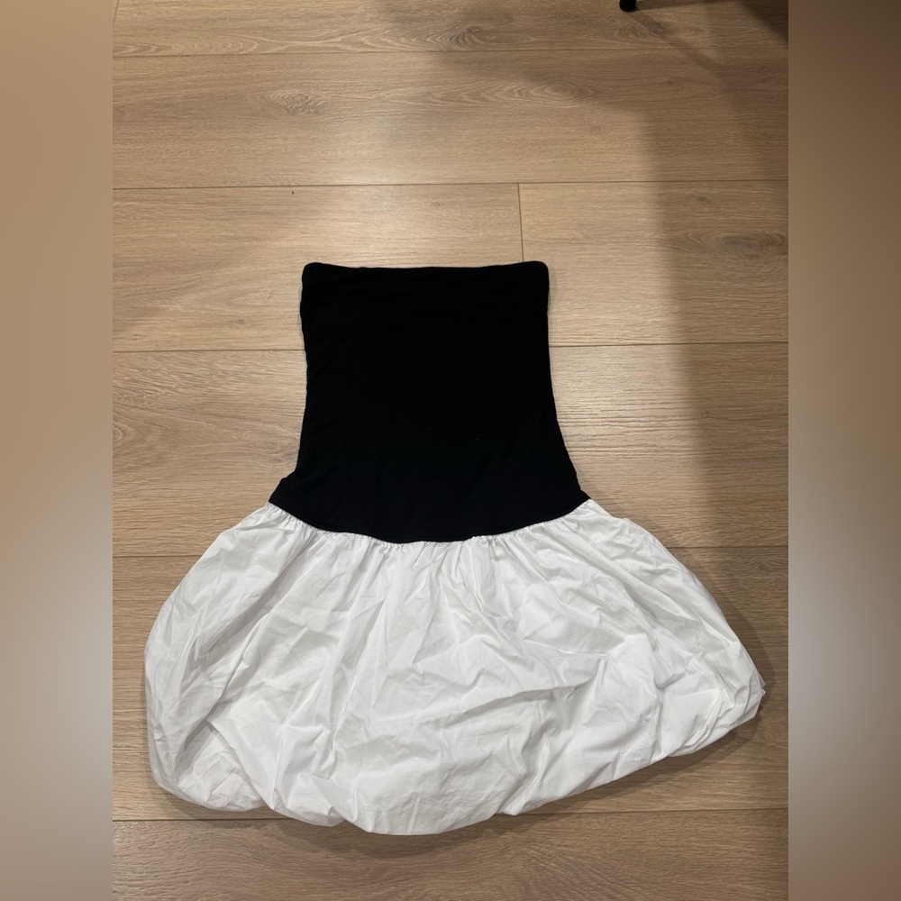 Dynamite Strapless Black and White Dress